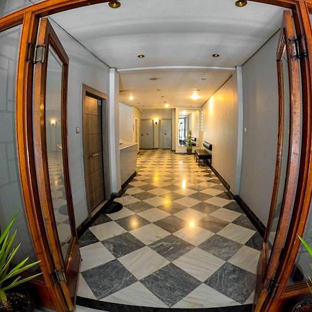 Comfortable Apt, Next To Archeological Museum! أثينا المظهر الخارجي الصورة