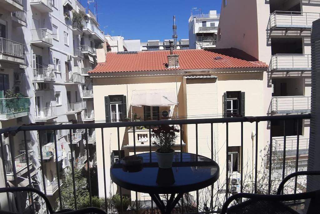 Comfortable Apt, Next To Archeological Museum! أثينا المظهر الخارجي الصورة