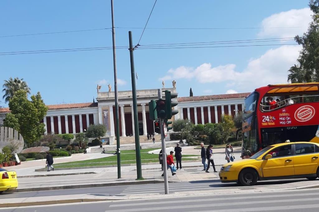 Comfortable Apt, Next To Archeological Museum! أثينا المظهر الخارجي الصورة