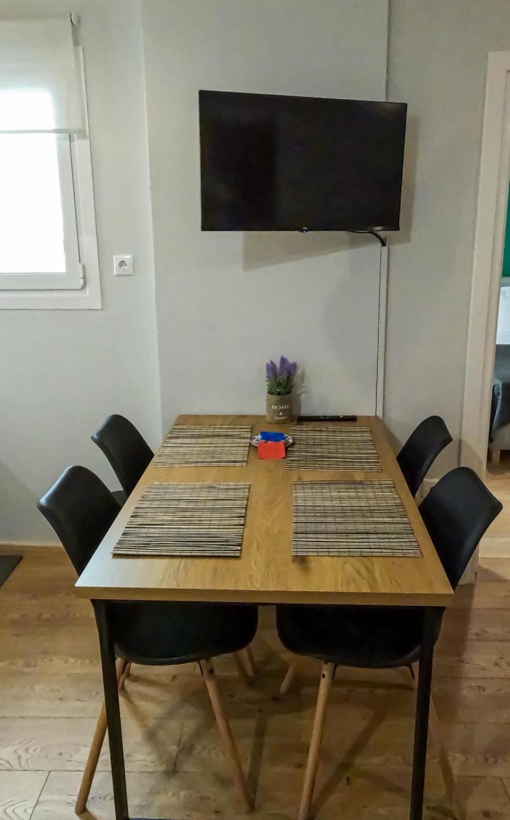 Comfortable Apt, Next To Archeological Museum! أثينا المظهر الخارجي الصورة