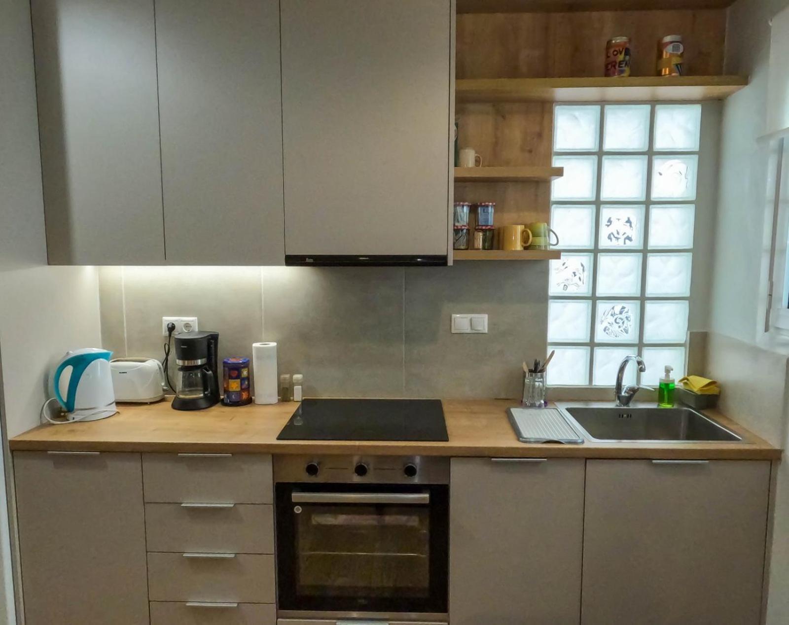 Comfortable Apt, Next To Archeological Museum! أثينا المظهر الخارجي الصورة